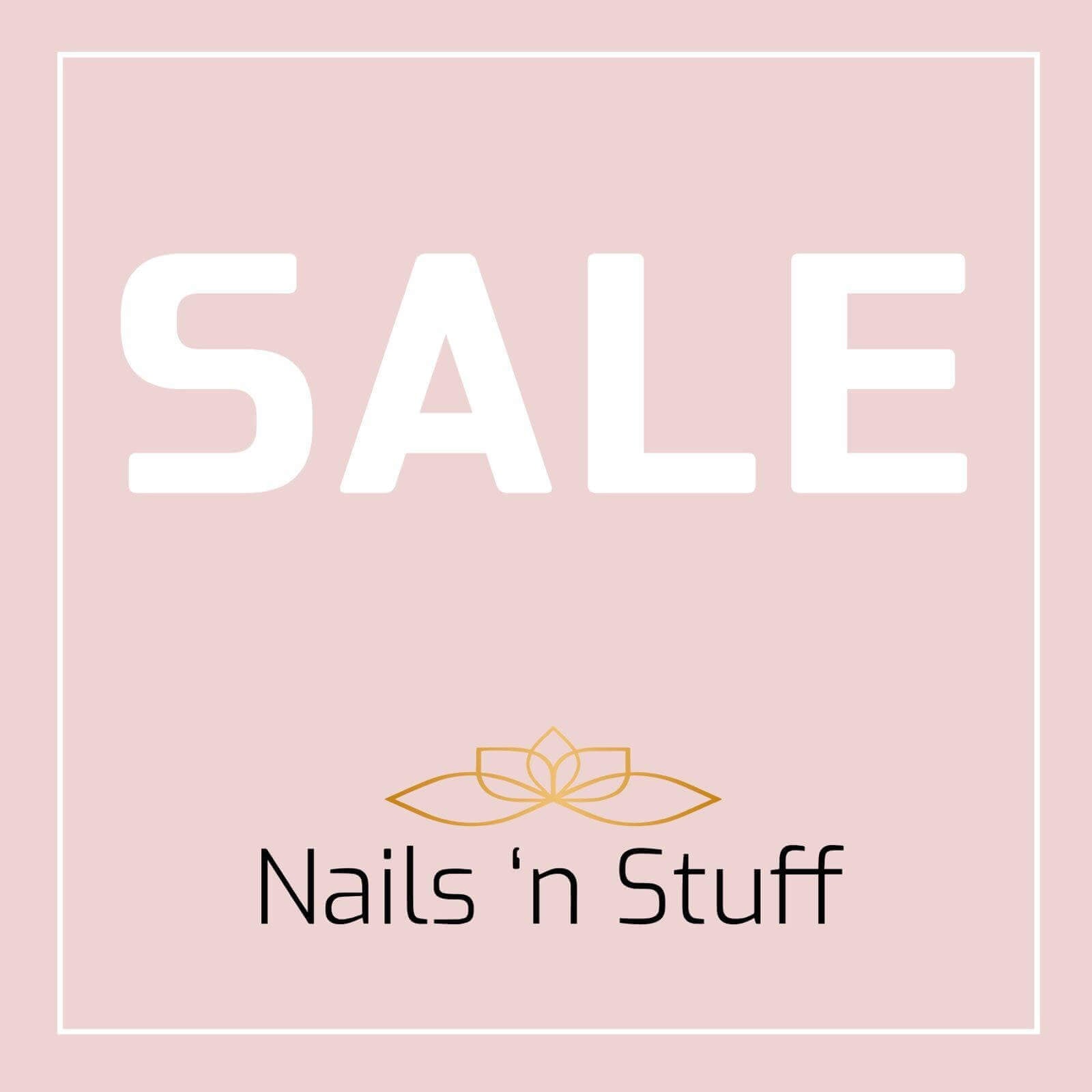 Nails 'n Stuff SALE – roze met gouden lotuslogo