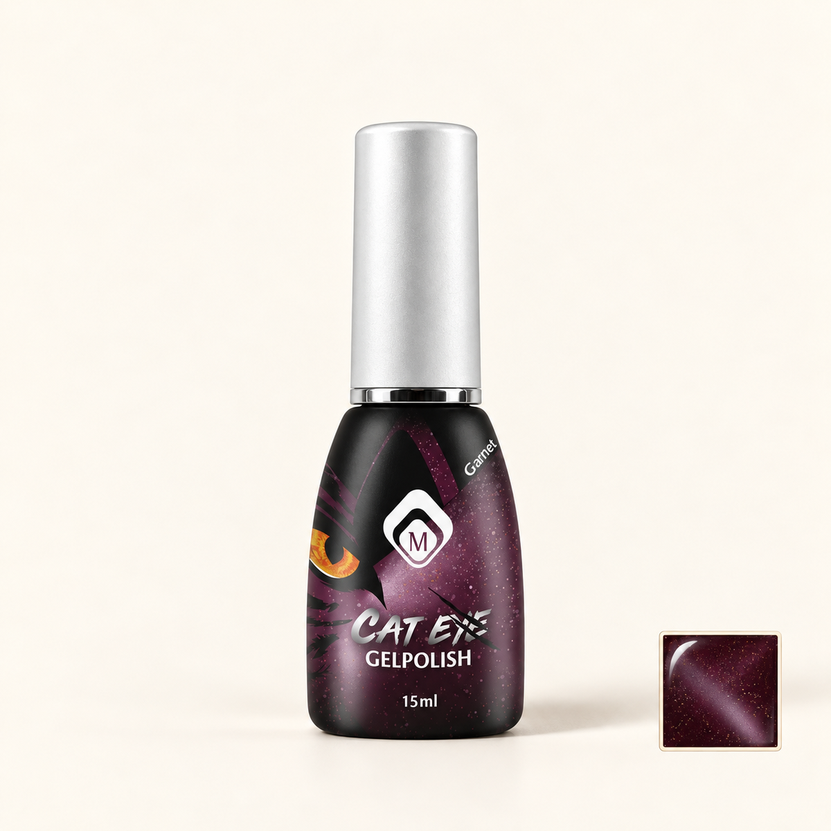 Productfoto met kleurstaaltje — Cat Eye Gelpolish Garnet