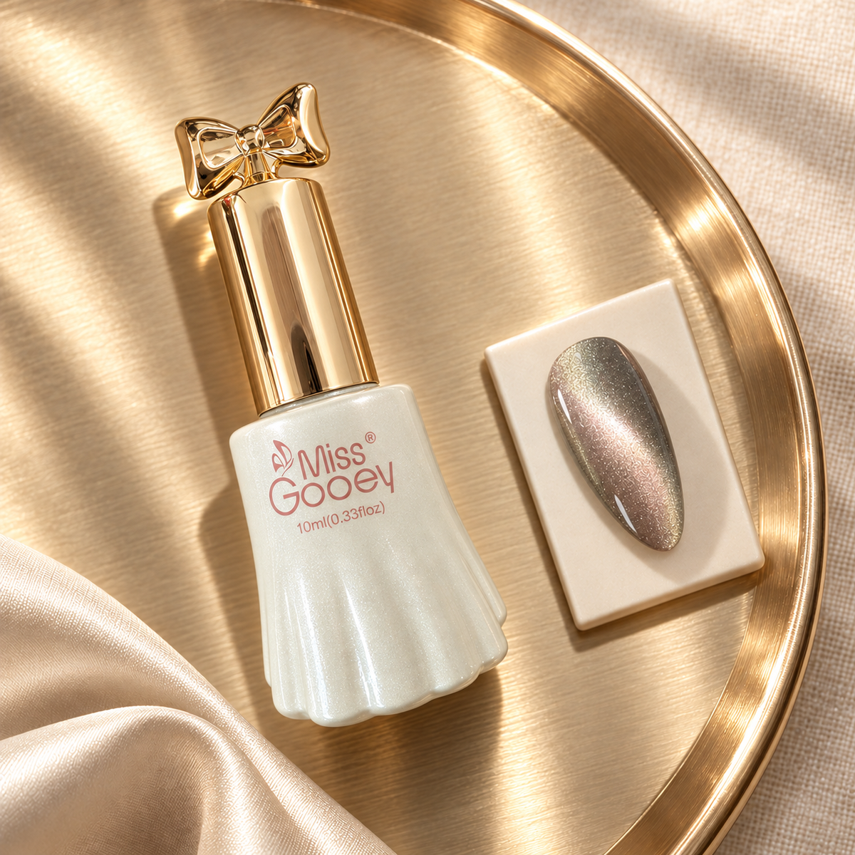 Gouden flatlay — Cat Eye Pink Gold -str 06