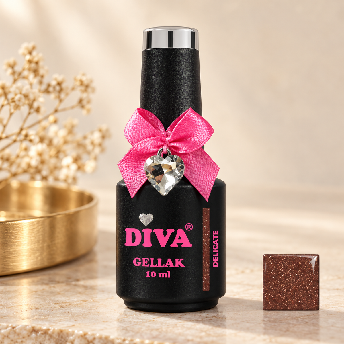 Productfoto met kleurstaal — Delicate (The Unsaid Desire)