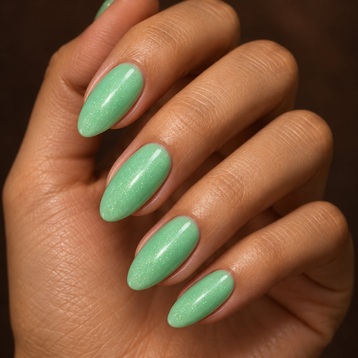 Nagels van dichtbij — DIVA Gellak Fresh Mint 10 ml