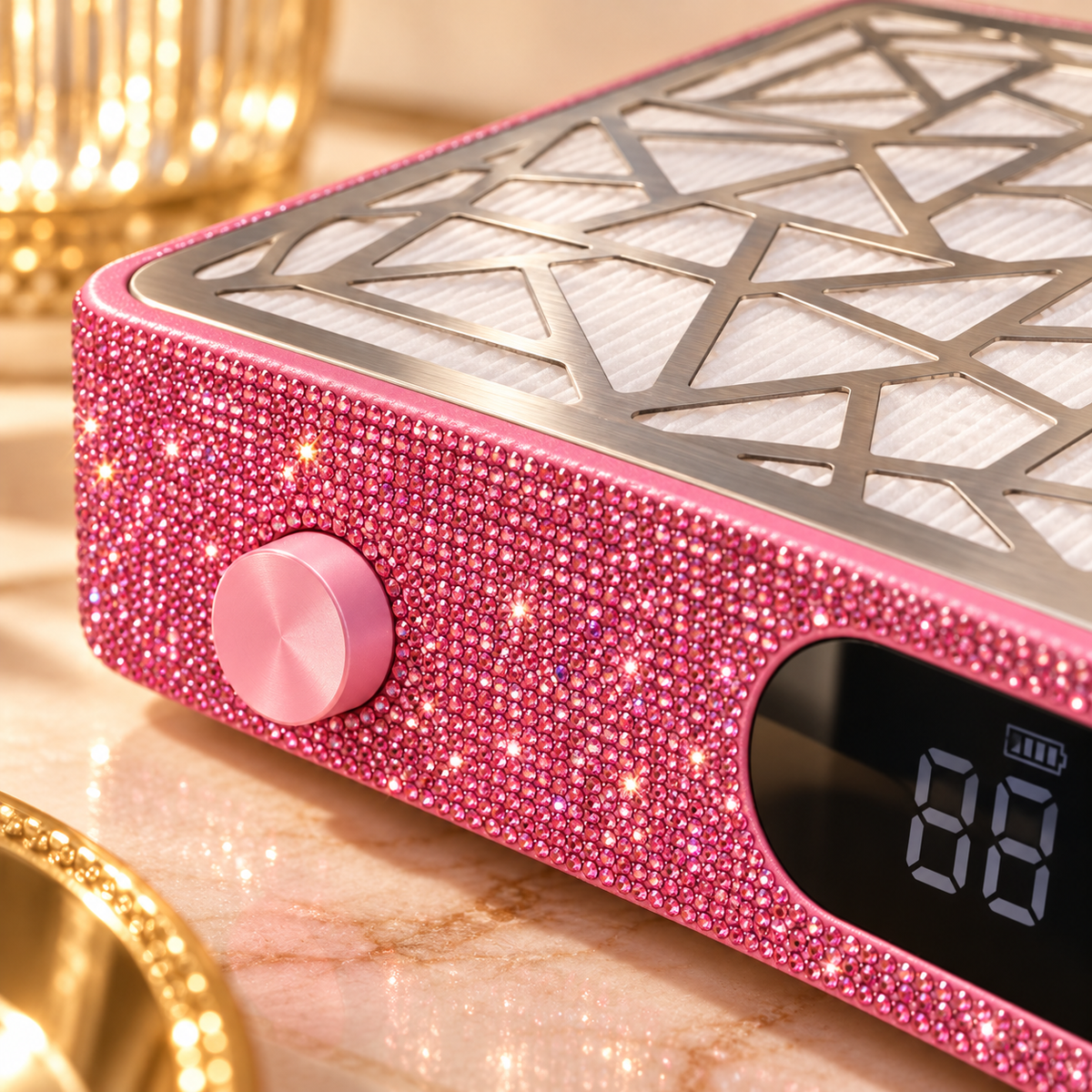 Detail van de afwerking — Diva's Speed Nail Dust Collector Pink Rhinestones