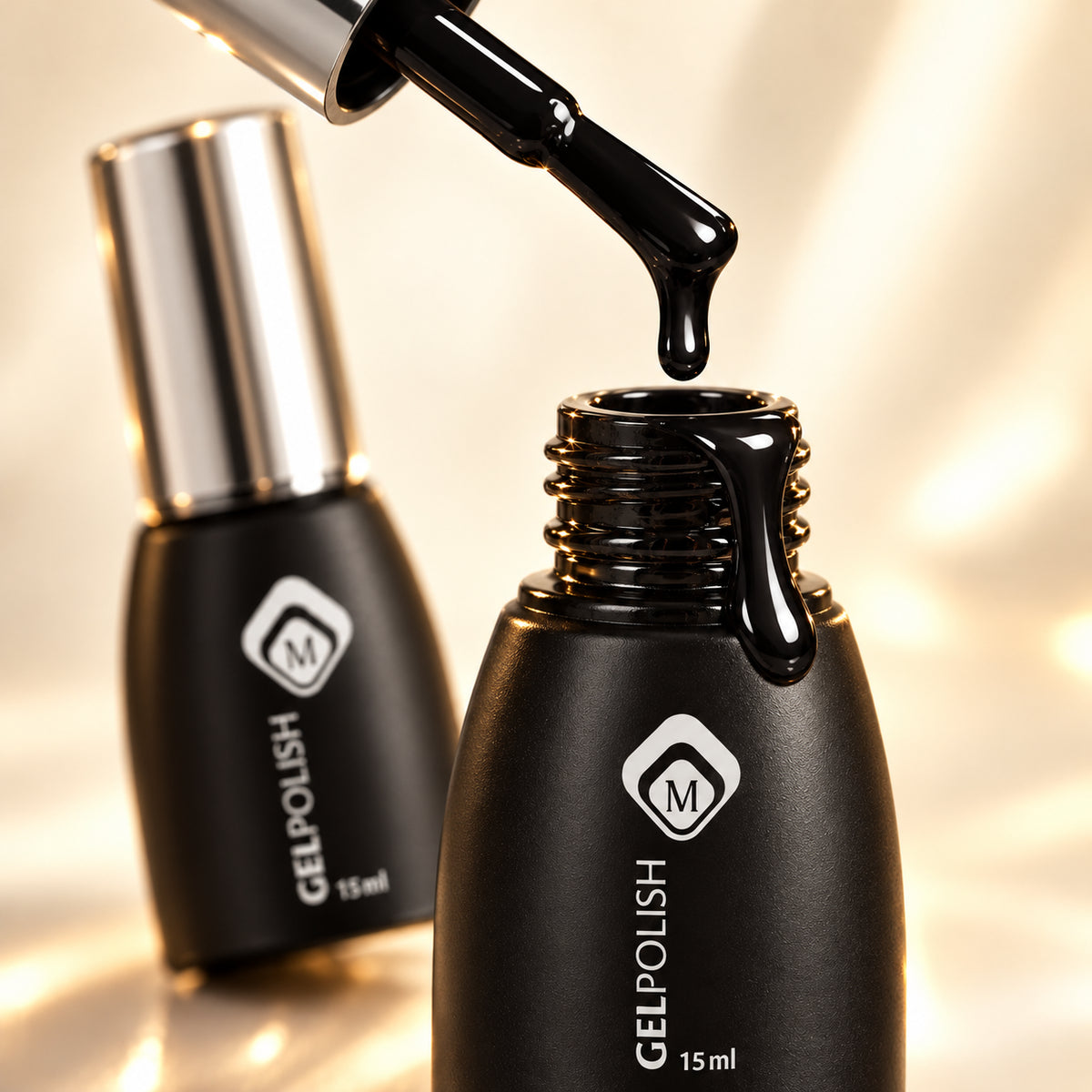 Druppel- en textuurdetail — GELPOLISH BLACKEST BLACK 15 ML