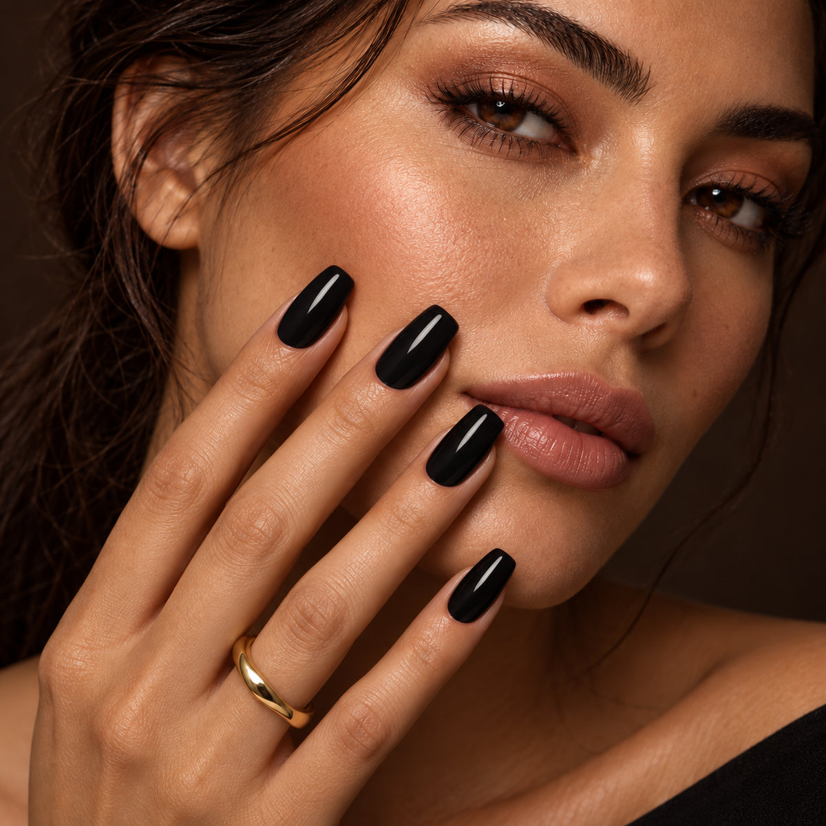 Nagels bij het gezicht — GELPOLISH BLACKEST BLACK 15 ML