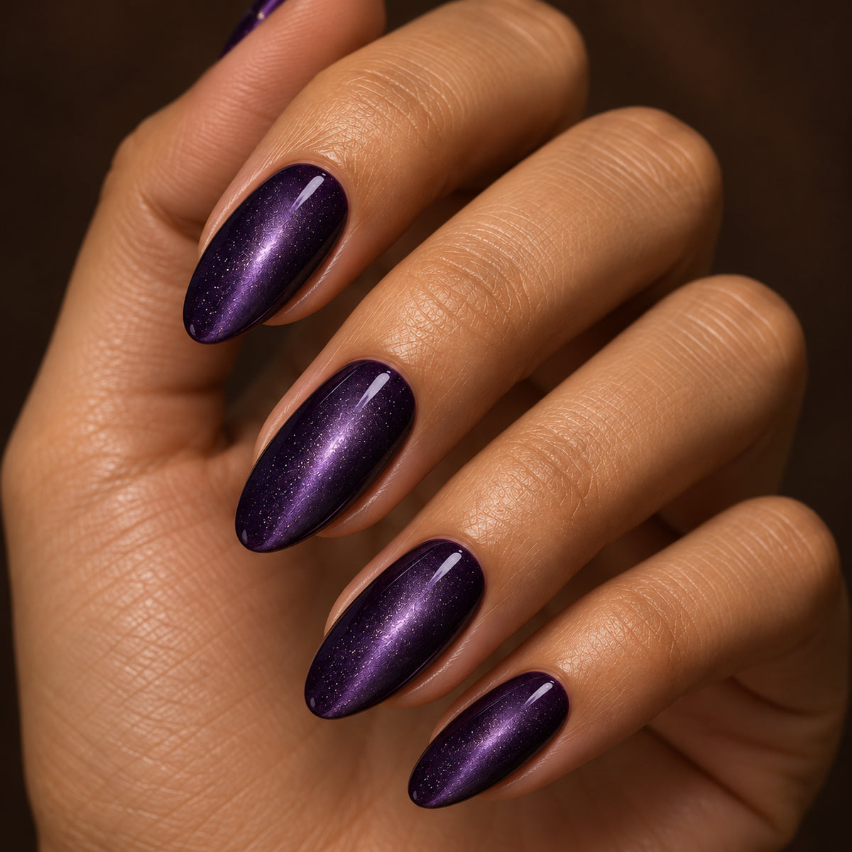 Nagels van dichtbij — GP Cat Eye Amethyst 4