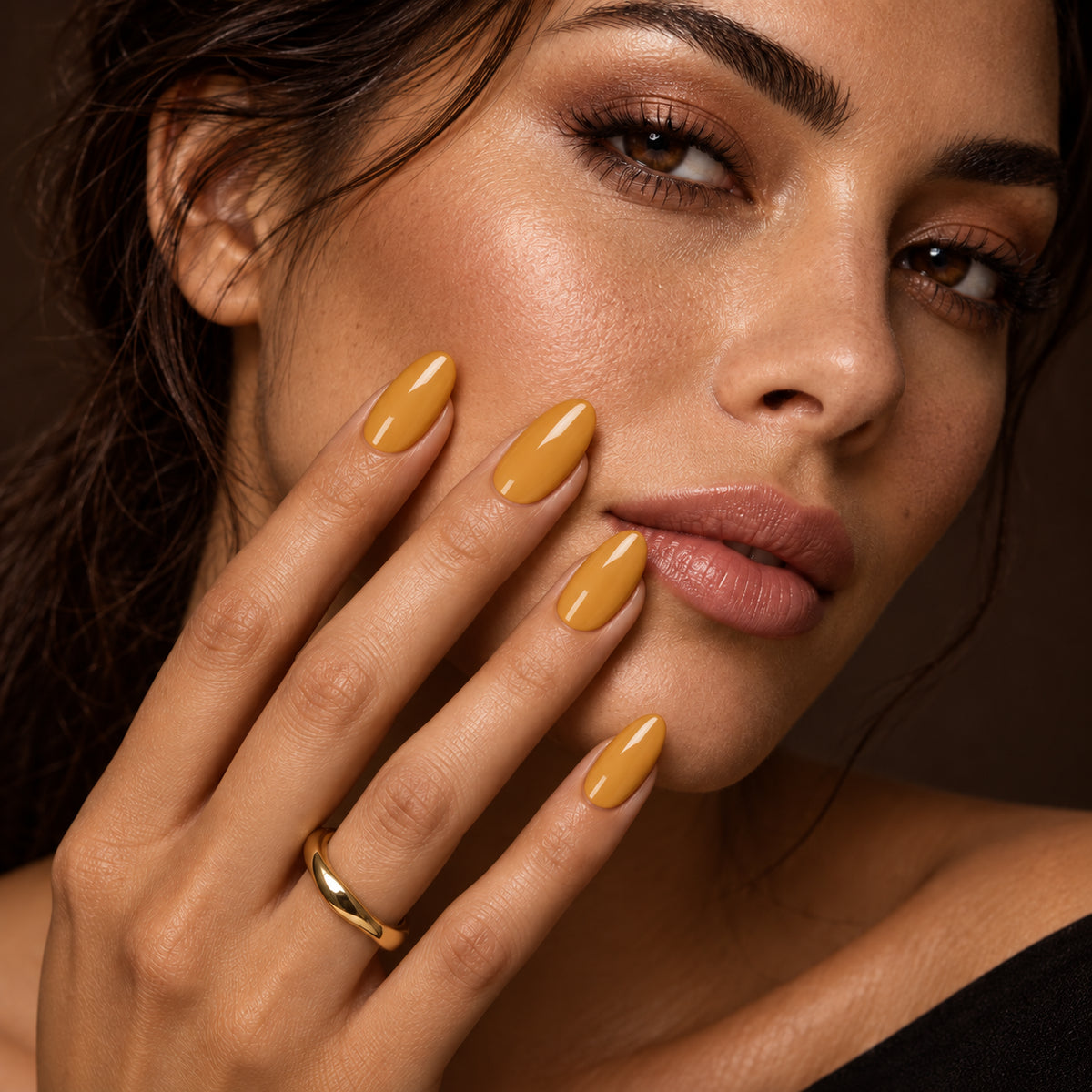 Nagels bij het gezicht — GP Yellow 1