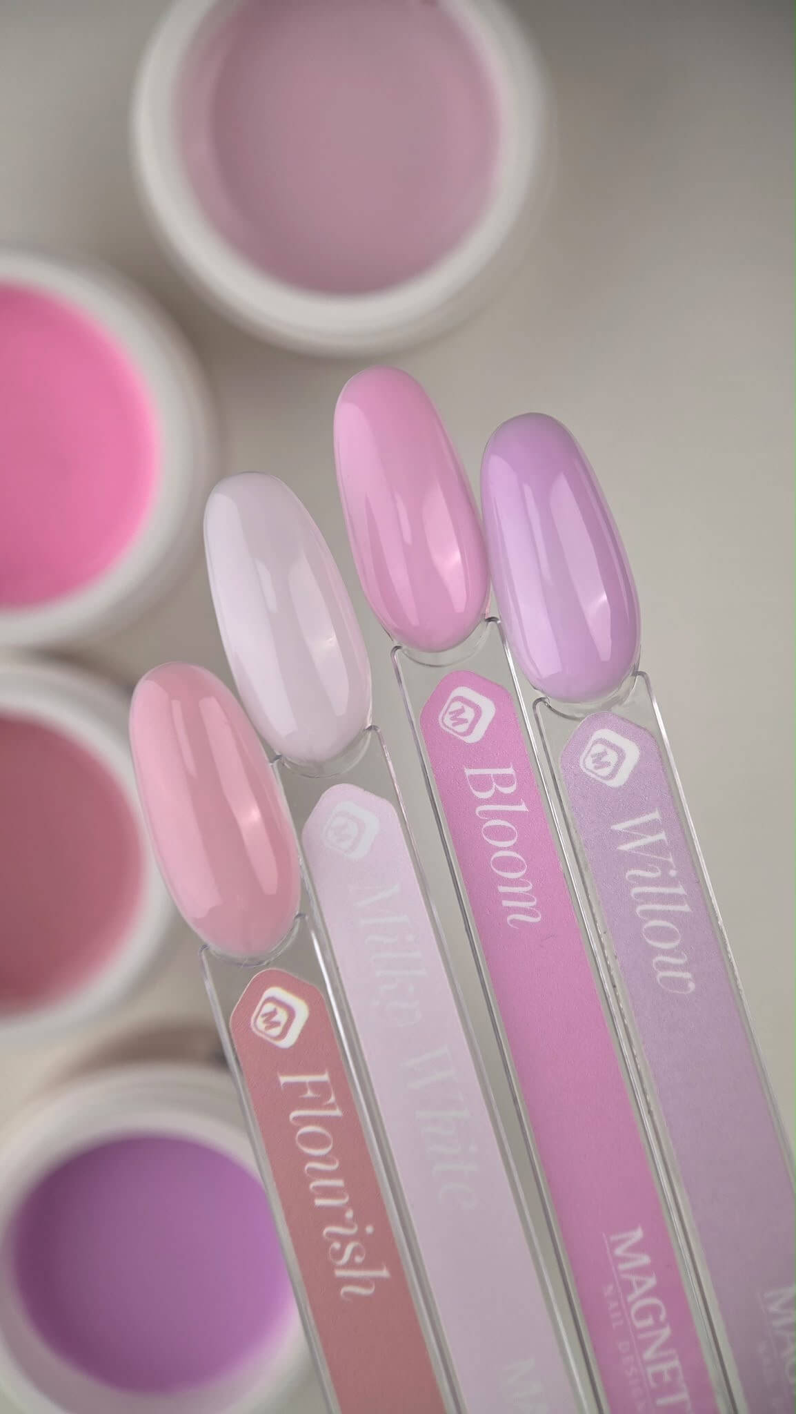 Stickervel Liquid Builder Gel