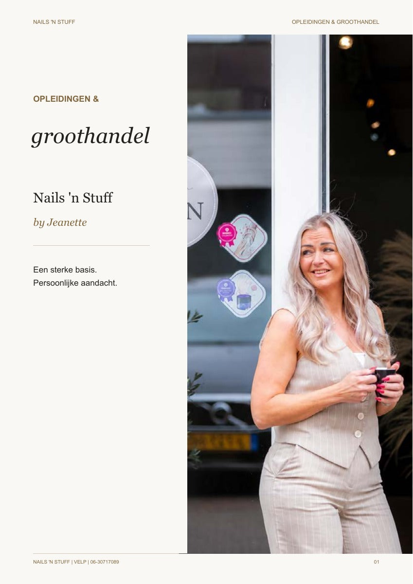 Nails ’n Stuff opleidingsbrochure met Jeanette, opleidingen en groothandel