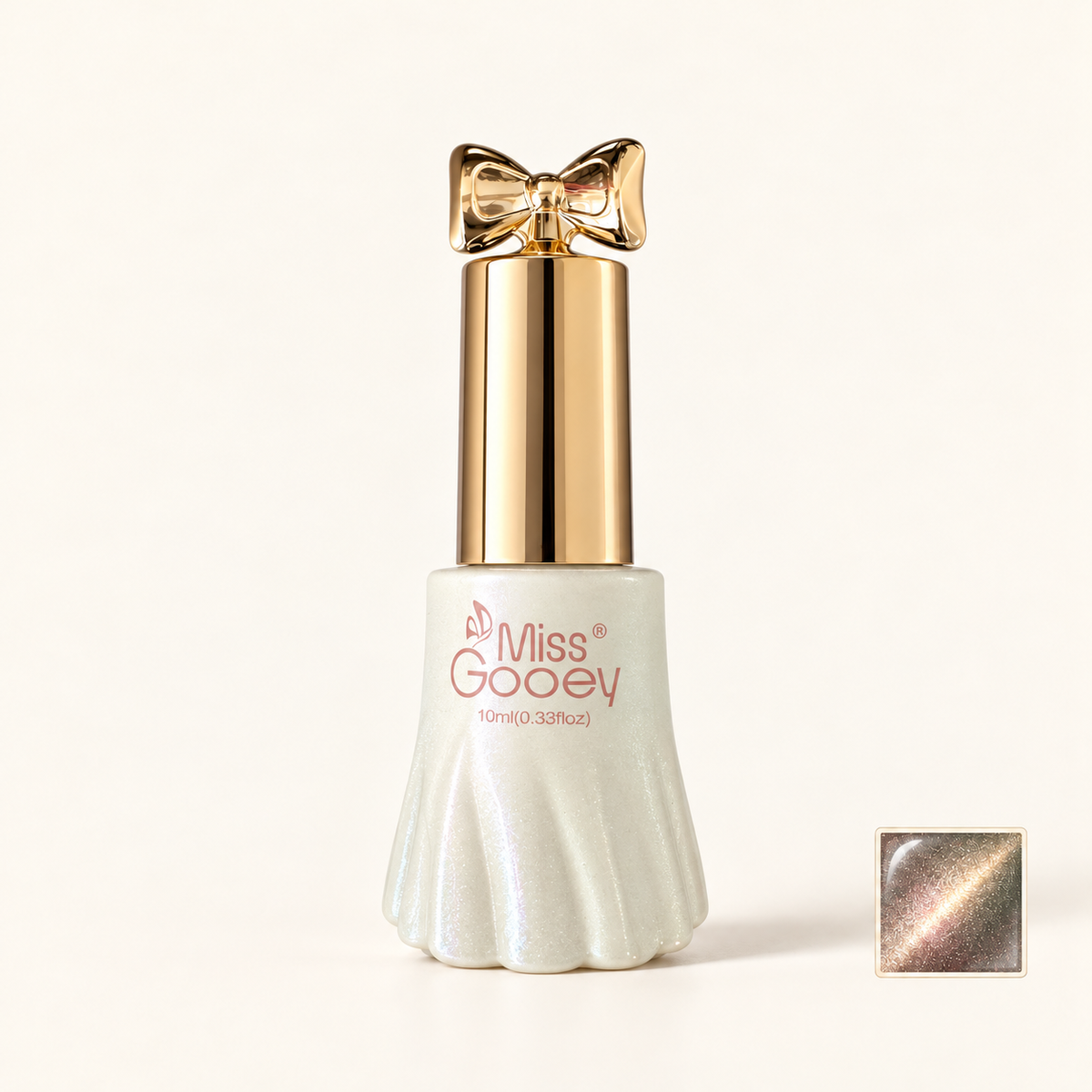 Productfoto met kleurstaaltje — Cat Eye Pink Gold -str 06