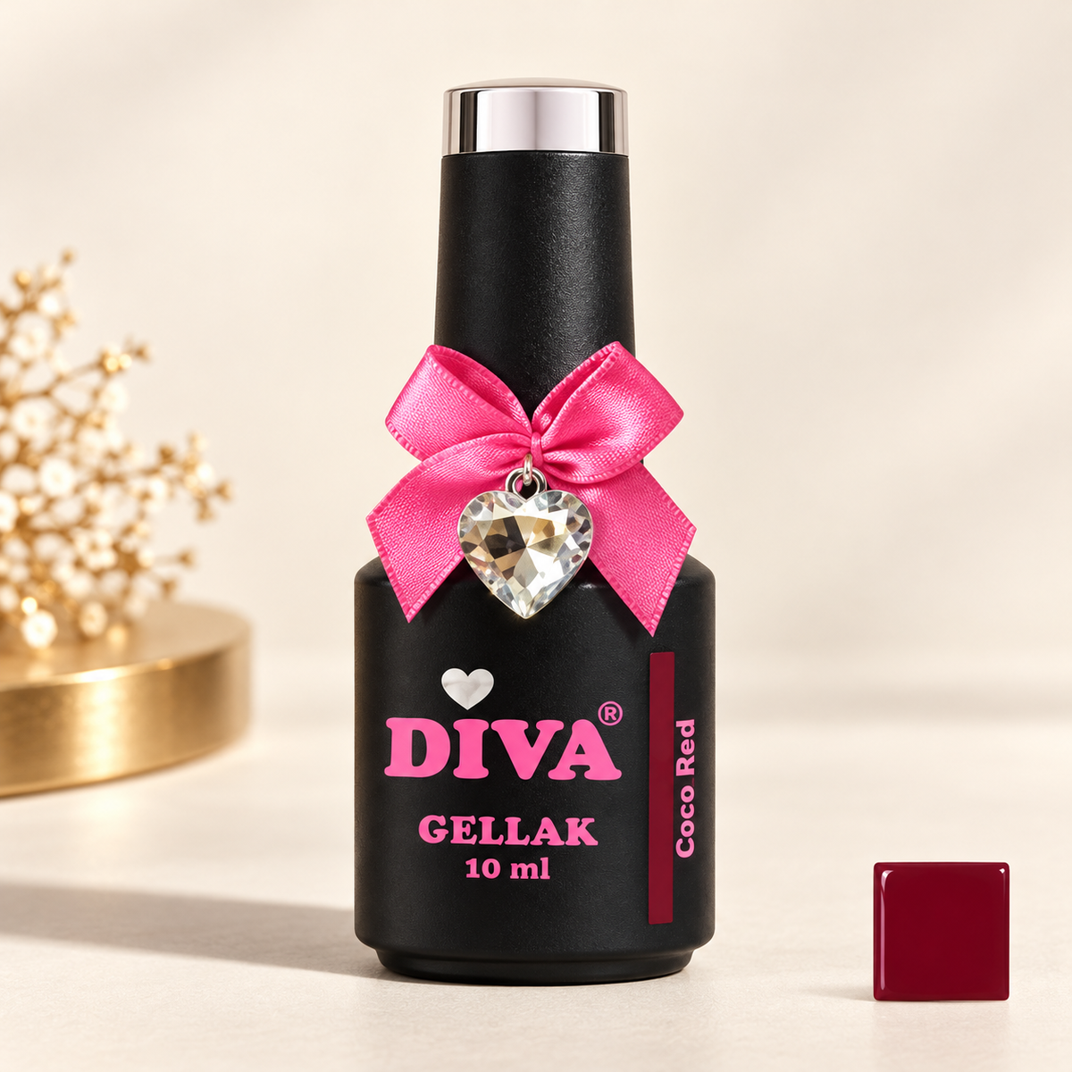 Productfoto met kleurstaal — Coco Red (Collection Love At First Sight)