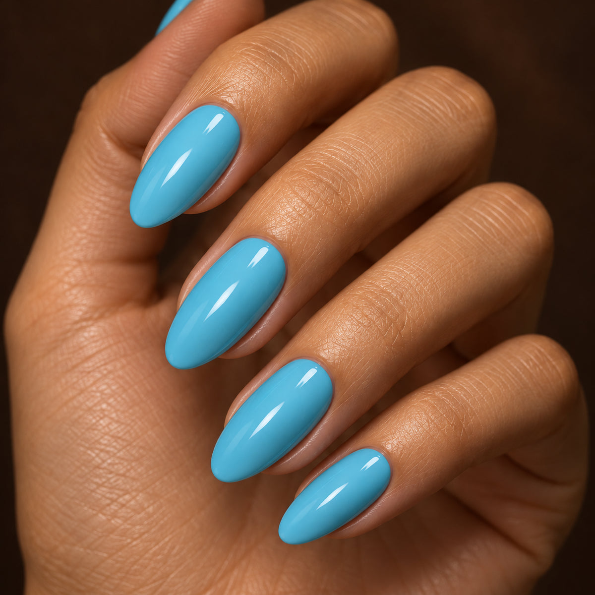 Nagels van dichtbij — DIVA Gellak Aqua Pop 10 ml