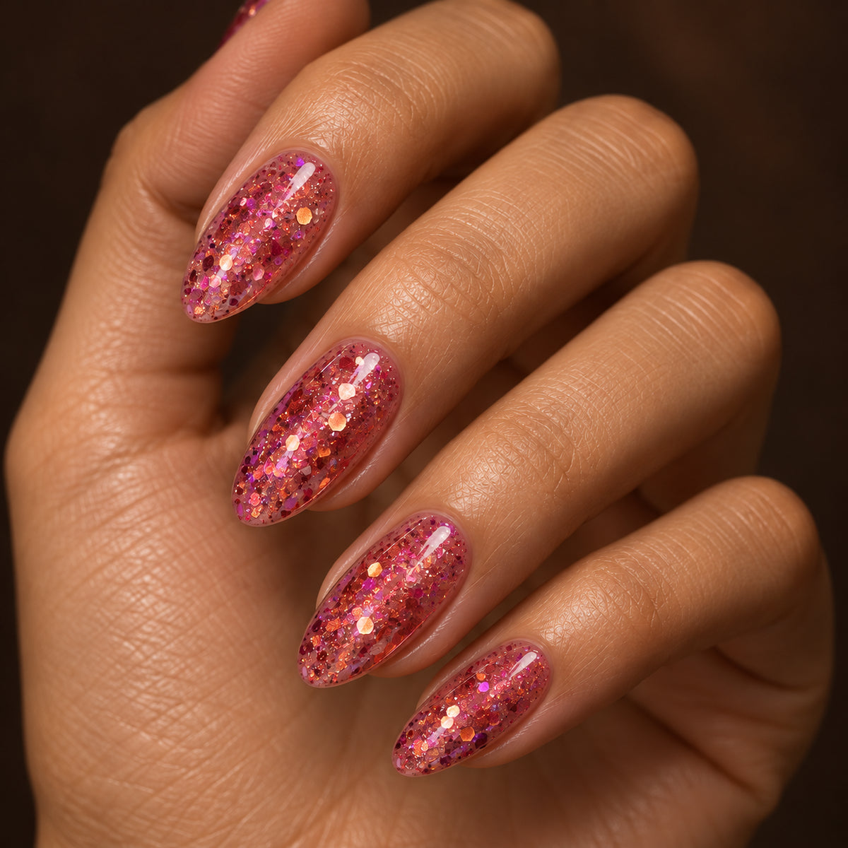 Nagels van dichtbij — DIVA Gellak Candy Spark 10 ml