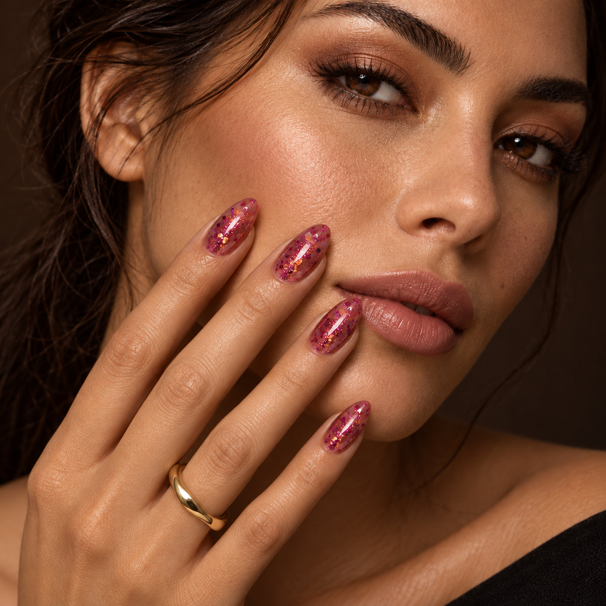 Nagels bij het gezicht — DIVA Gellak Candy Spark 10 ml