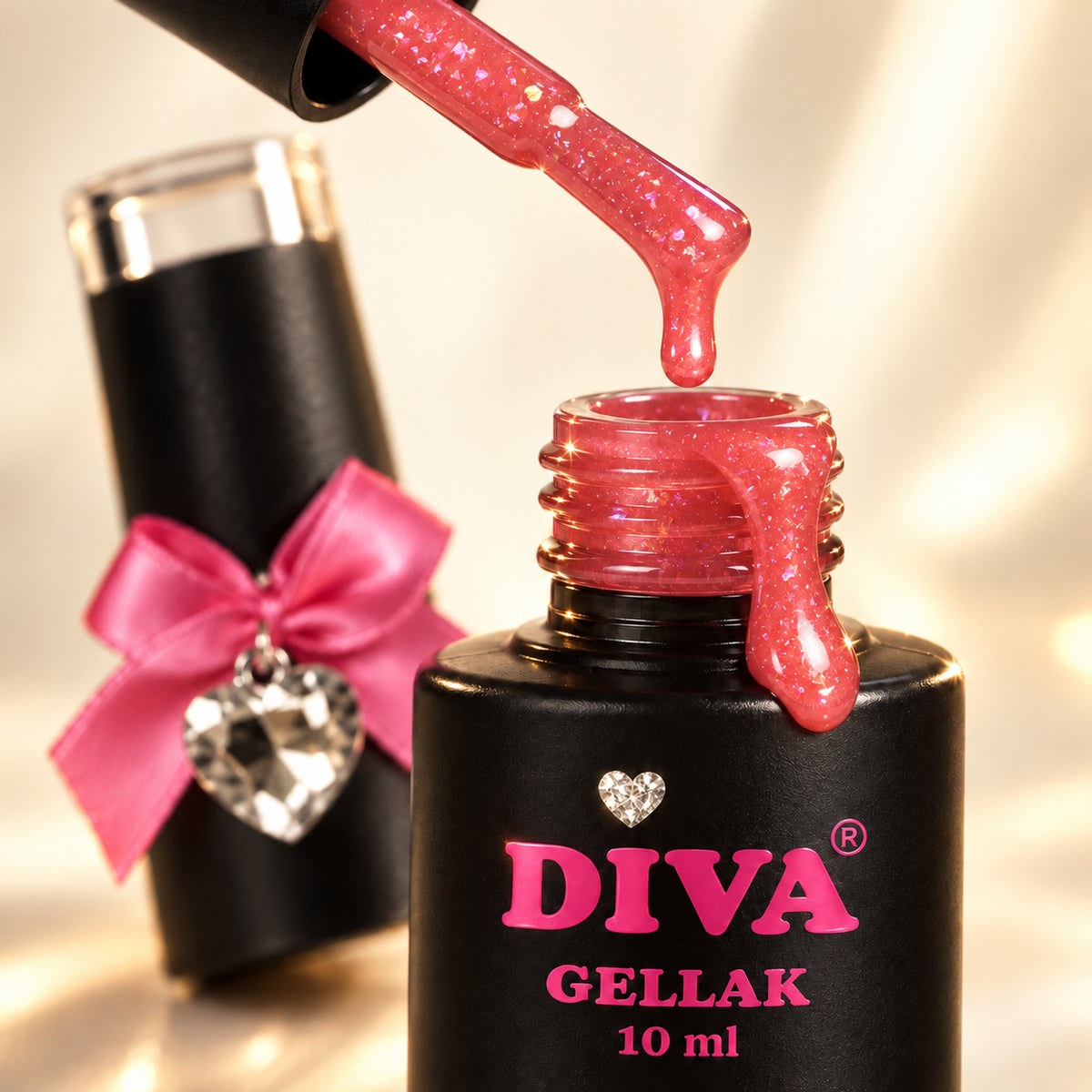 Druppel- en textuurdetail — DIVA Gellak Cherry Heat 10 ml