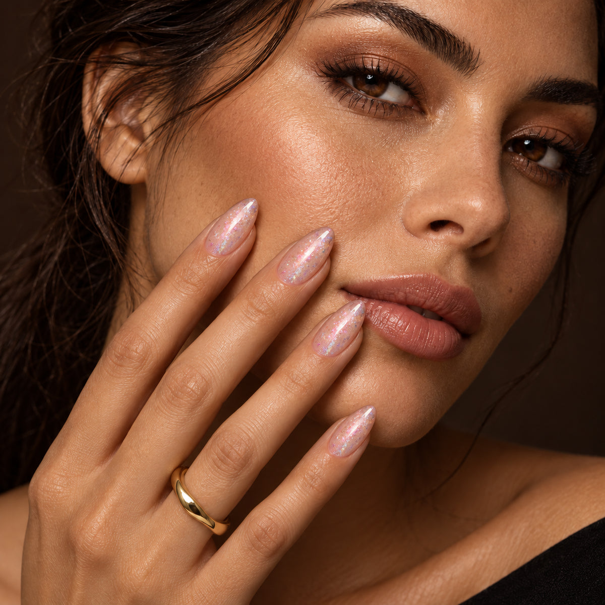 Nagels bij het gezicht — DIVA Gellak Monaco Casino 6 ml