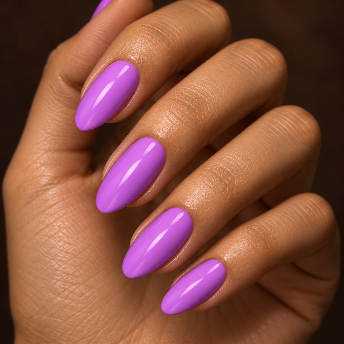 Nagels van dichtbij — DIVA Gellak Neon Tinted Purple 10 ml