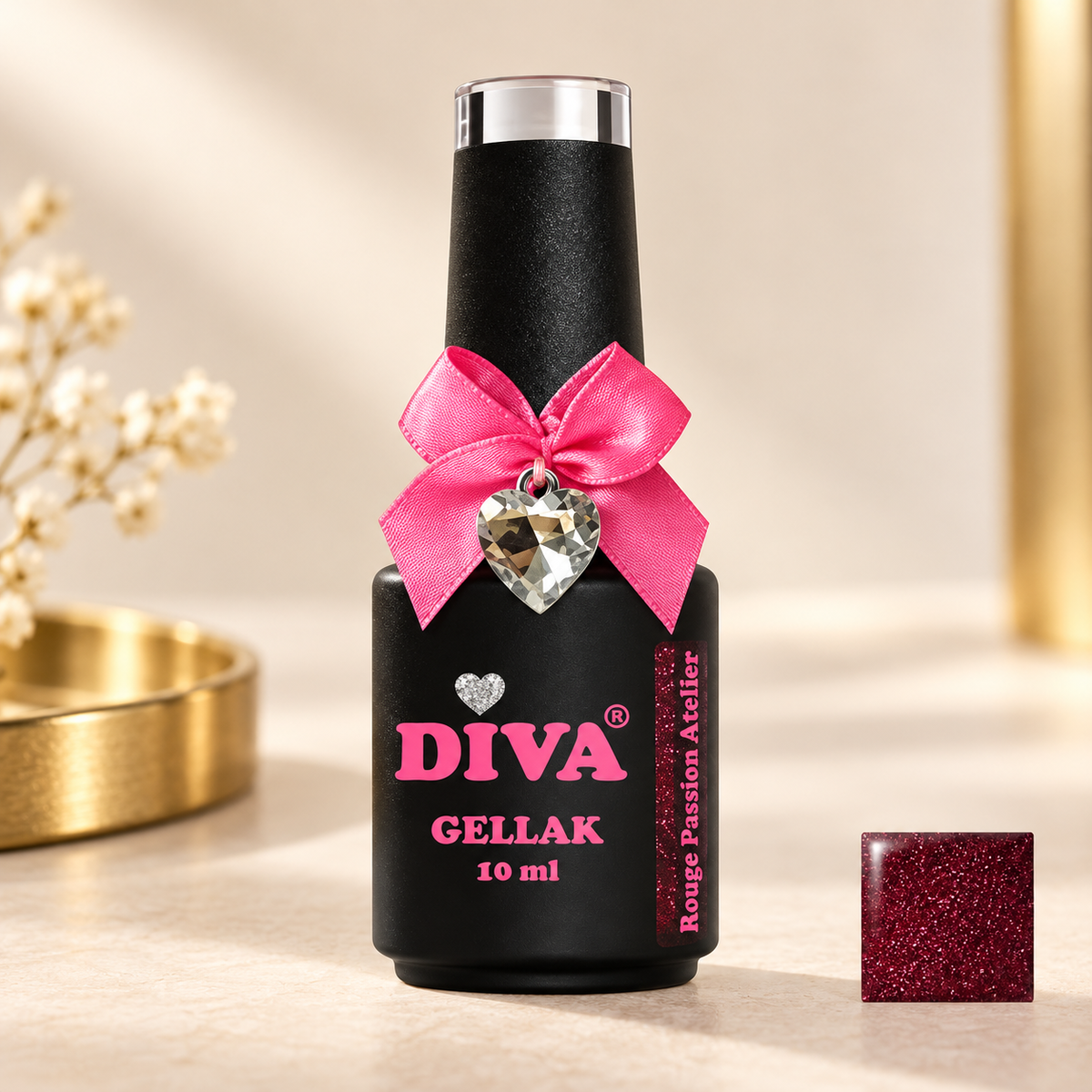 Productfoto met kleurstaal — DIVA Gellak Rouge Passion Atelier 10 ml