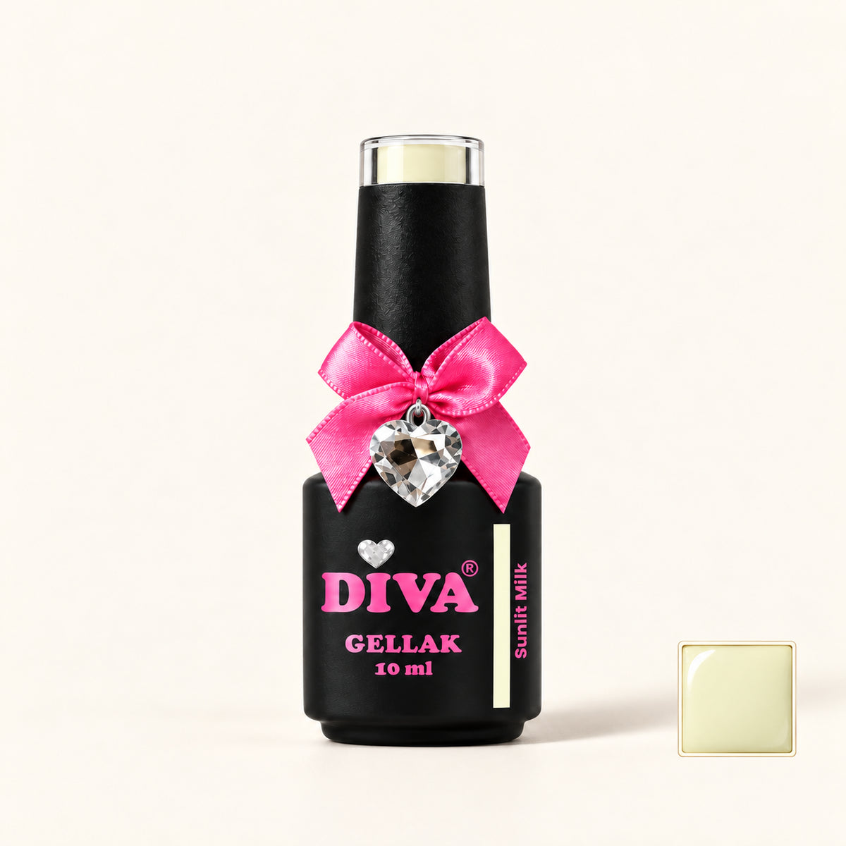 Productfoto met kleurstaaltje — DIVA Gellak Sunlit Milk 10 ml