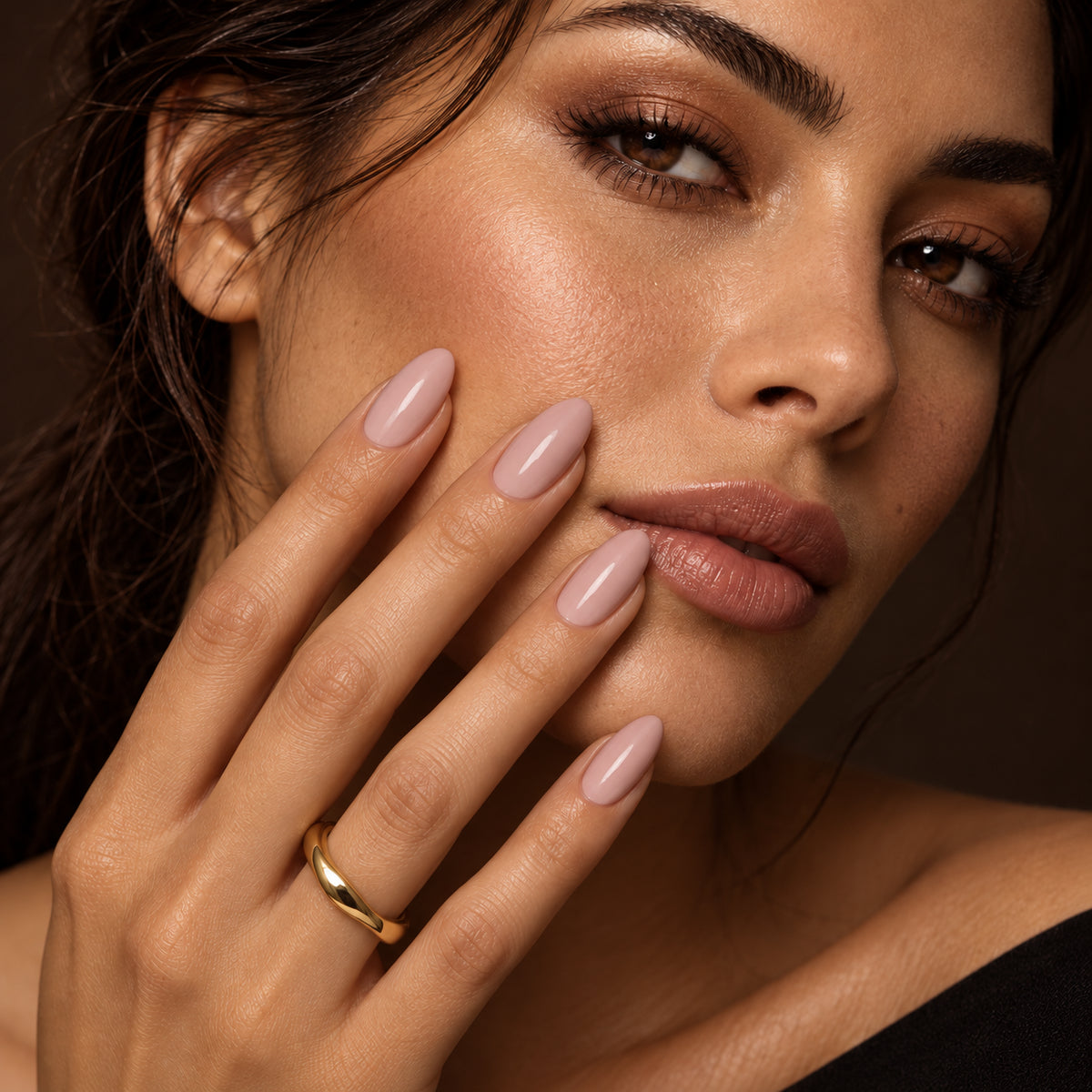 Nagels bij het gezicht — DIVA One Coat Gellak Bare Beauty 6 ml