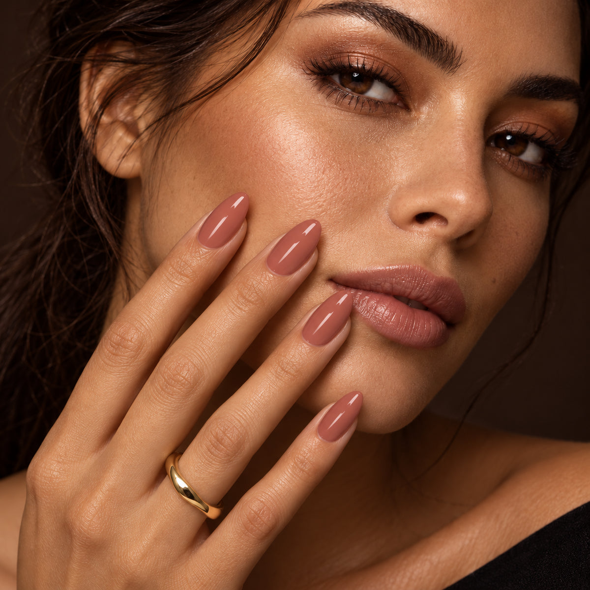 Nagels bij het gezicht — DIVA One Coat Gellak Cozy Sunset 6 ml