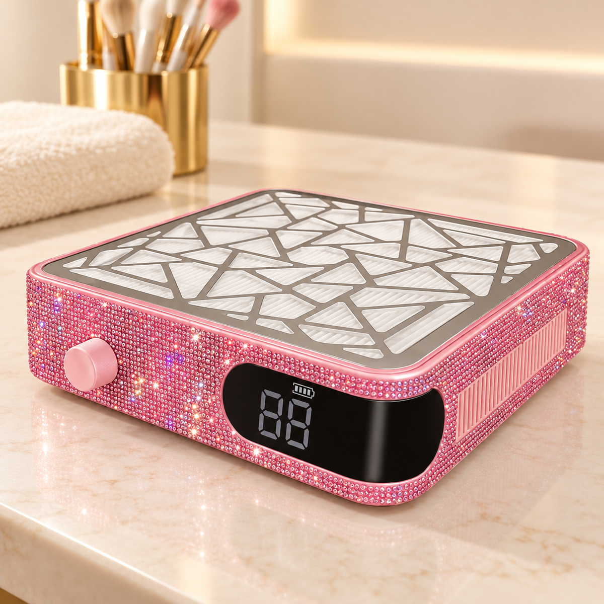 In de salon — Diva's Speed Nail Dust Collector Pink Rhinestones