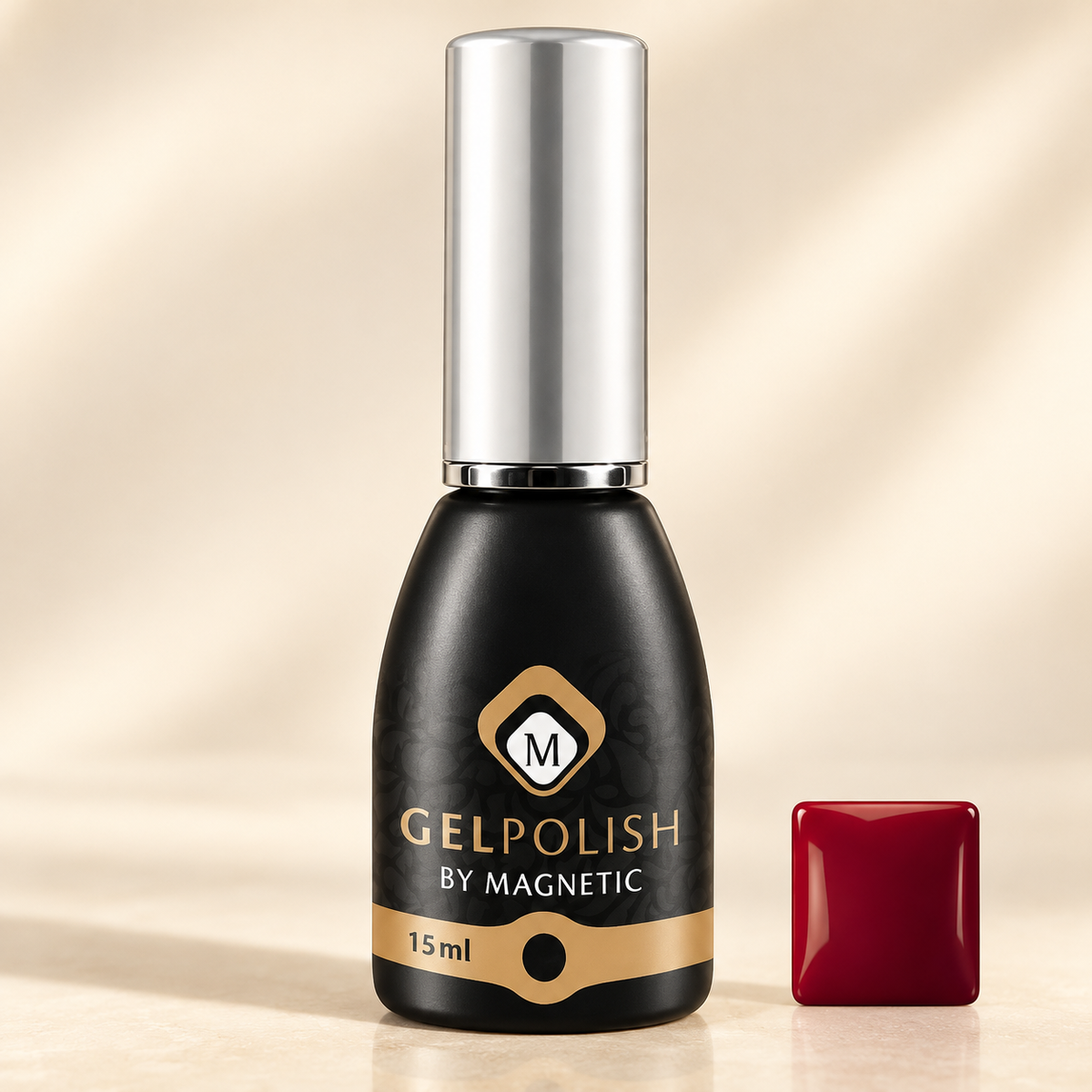 Productfoto met kleurstaaltje — Gelpolish Marina Red 15 ml