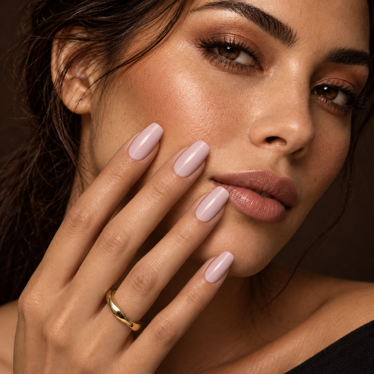Nagels bij het gezicht — Gelpolish Nude 7