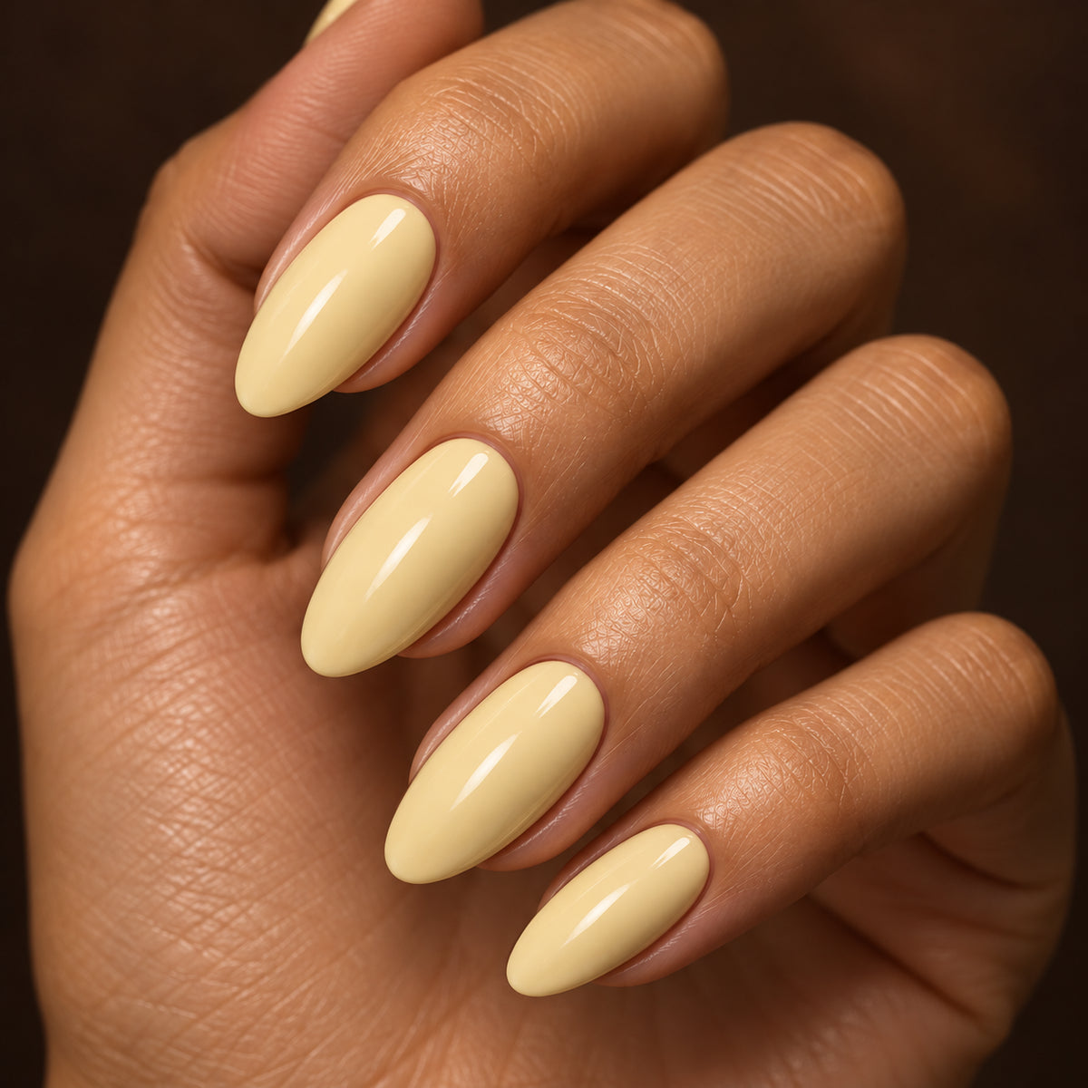 Nagels van dichtbij — Gelpolish Yellow 2